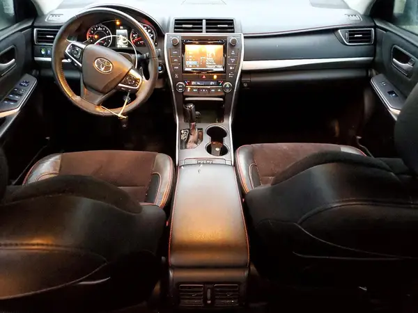 4T1BF1FK8HU640530 2017 TOYOTA CAMRY - Image 8