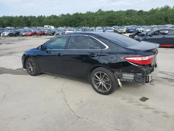 4T1BF1FK8HU642827 2017 TOYOTA CAMRY - Image 2