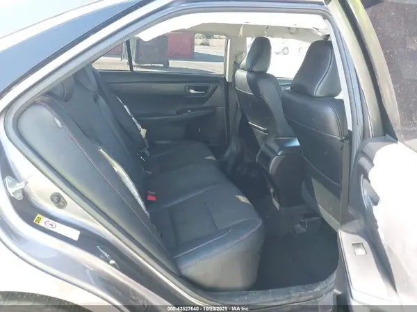 4T1BF1FK8HU643377 2017 TOYOTA CAMRY - Image 8