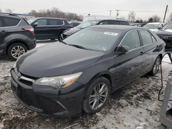 4T1BF1FK8HU644755 2017 TOYOTA CAMRY - Image 1