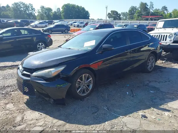 4T1BF1FK8HU645601 2017 TOYOTA CAMRY - Image 2