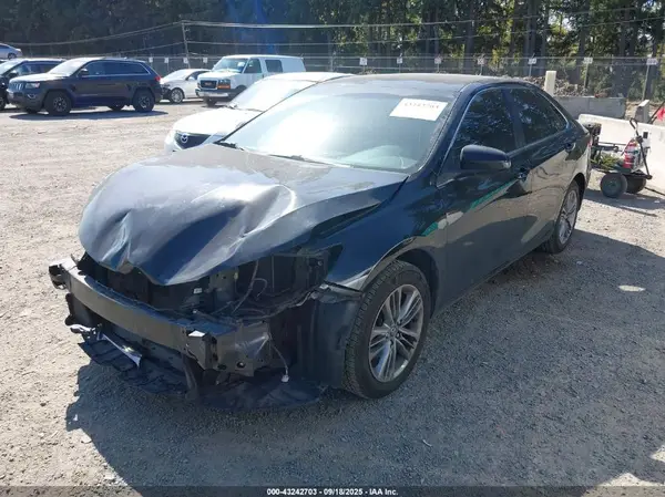 4T1BF1FK8HU645792 2017 TOYOTA CAMRY - Image 2