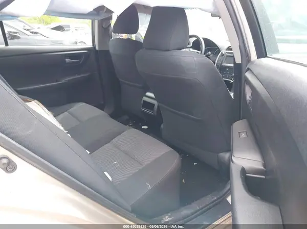 4T1BF1FK8HU645971 2017 TOYOTA CAMRY - Image 8