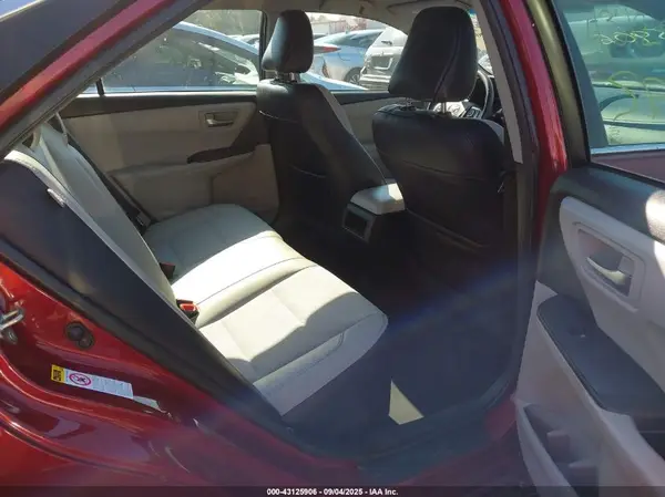 4T1BF1FK8HU648644 2017 TOYOTA CAMRY - Image 8