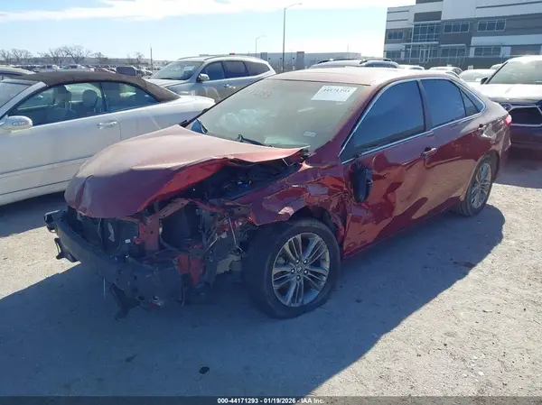 4T1BF1FK8HU649227 2017 TOYOTA CAMRY - Image 2