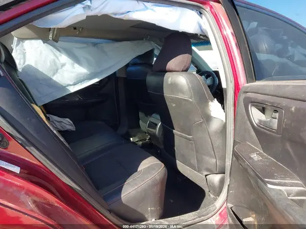 4T1BF1FK8HU649227 2017 TOYOTA CAMRY - Image 8