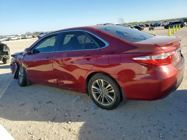 4T1BF1FK8HU656145 2017 TOYOTA CAMRY - Image 2