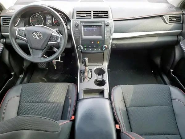 4T1BF1FK8HU663385 2017 TOYOTA CAMRY - Image 8