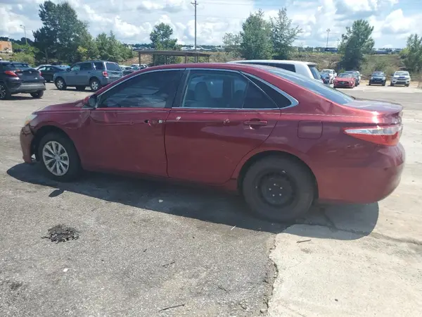 4T1BF1FK8HU664813 2017 TOYOTA CAMRY - Image 2
