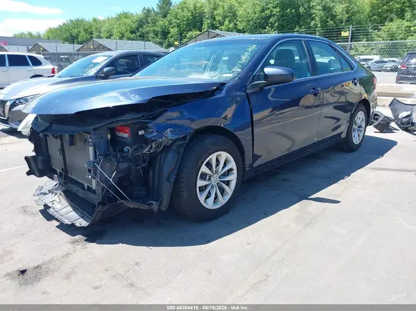 4T1BF1FK8HU664908 2017 TOYOTA CAMRY - Image 2