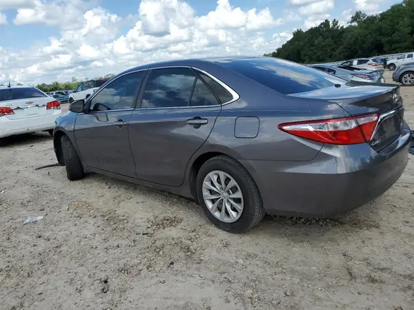 4T1BF1FK8HU667274 2017 TOYOTA CAMRY - Image 2
