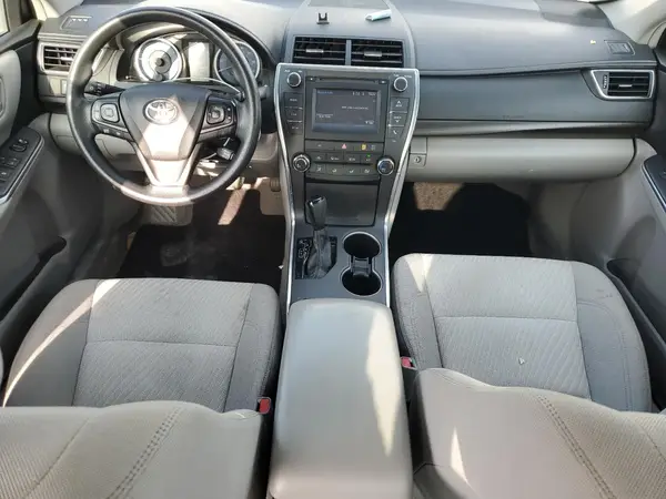 4T1BF1FK8HU677044 2017 TOYOTA CAMRY - Image 8