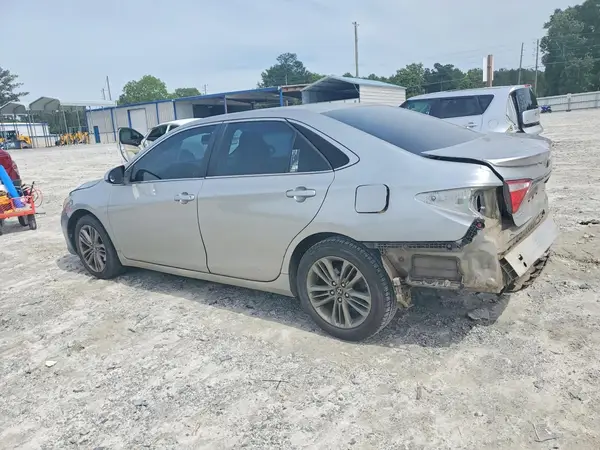 4T1BF1FK8HU677402 2017 TOYOTA CAMRY - Image 2