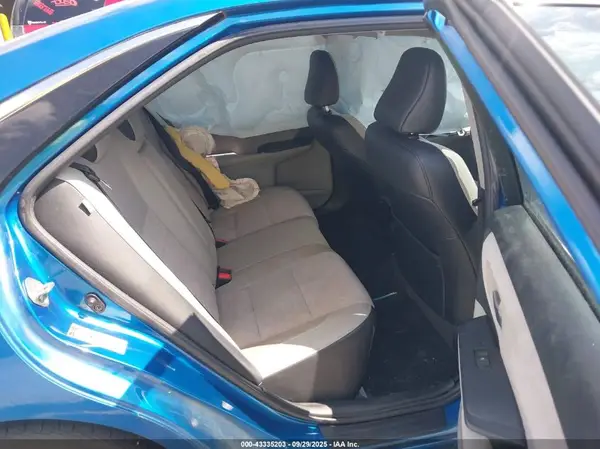 4T1BF1FK8HU680672 2017 TOYOTA CAMRY - Image 8