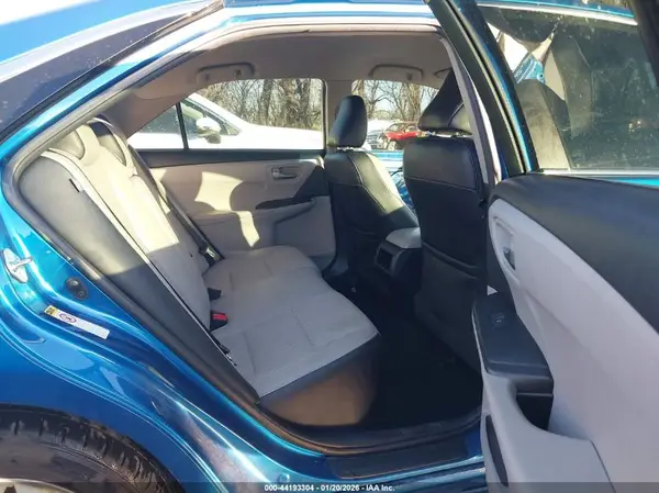 4T1BF1FK8HU682163 2017 TOYOTA CAMRY - Image 8