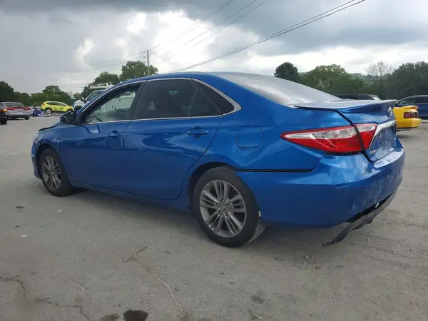 4T1BF1FK8HU701052 2017 TOYOTA CAMRY - Image 2