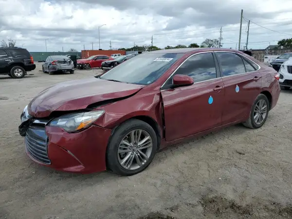 4T1BF1FK8HU704159 2017 TOYOTA CAMRY - Image 1