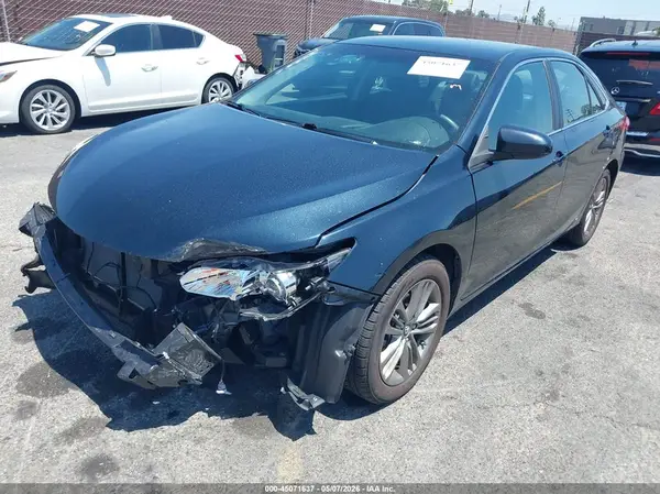 4T1BF1FK8HU714867 2017 TOYOTA CAMRY - Image 2