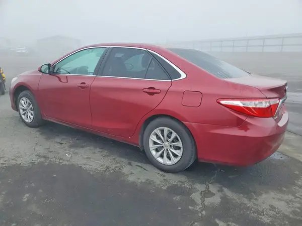 4T1BF1FK8HU714948 2017 TOYOTA CAMRY - Image 2
