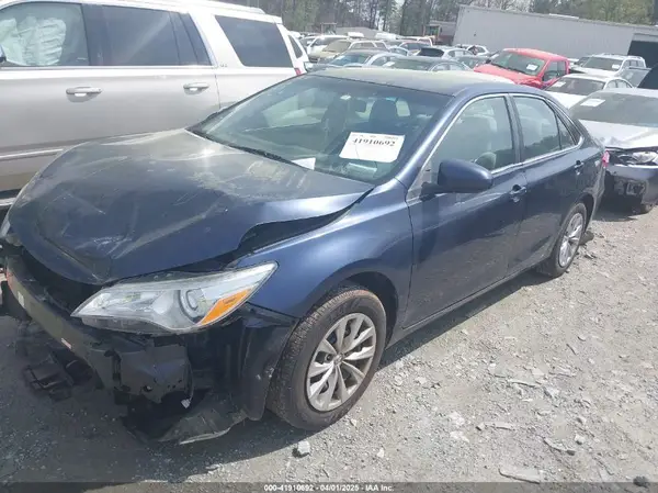 4T1BF1FK8HU715100 2017 TOYOTA CAMRY - Image 2