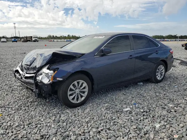 4T1BF1FK8HU715453 2017 TOYOTA CAMRY - Image 1