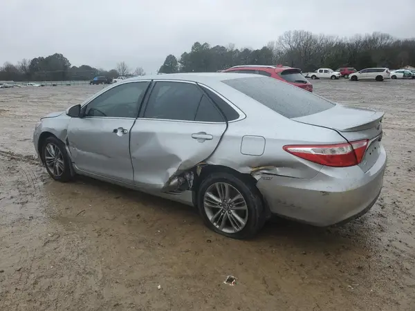 4T1BF1FK8HU717526 2017 TOYOTA CAMRY - Image 2