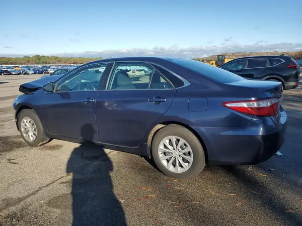 4T1BF1FK8HU718188 2017 TOYOTA CAMRY - Image 2