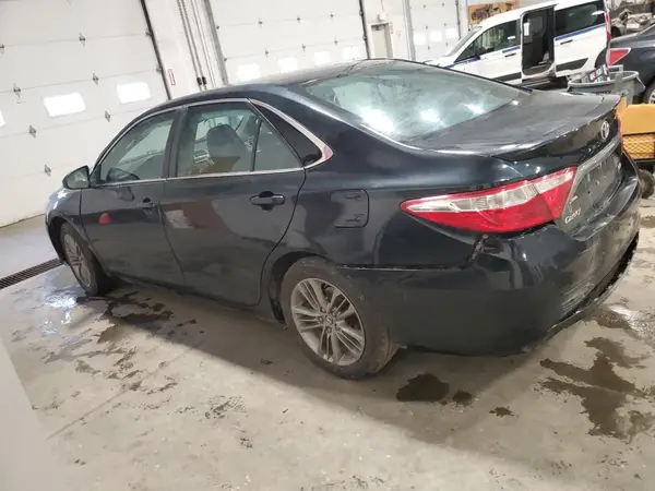 4T1BF1FK8HU719339 2017 TOYOTA CAMRY - Image 2