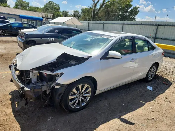 4T1BF1FK8HU720796 2017 TOYOTA CAMRY - Image 1