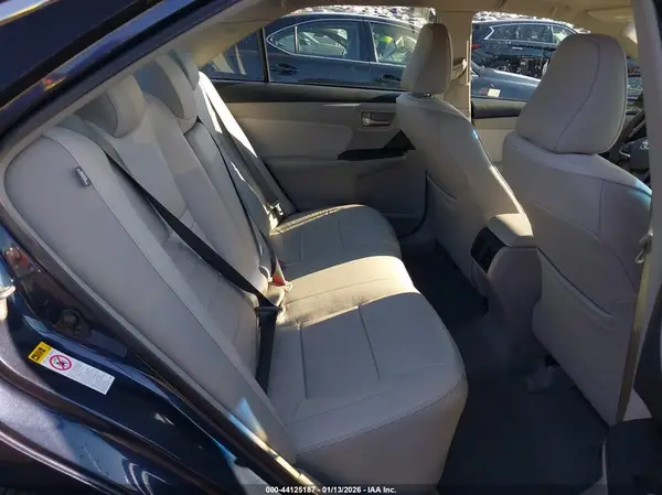4T1BF1FK8HU724928 2017 TOYOTA CAMRY - Image 8