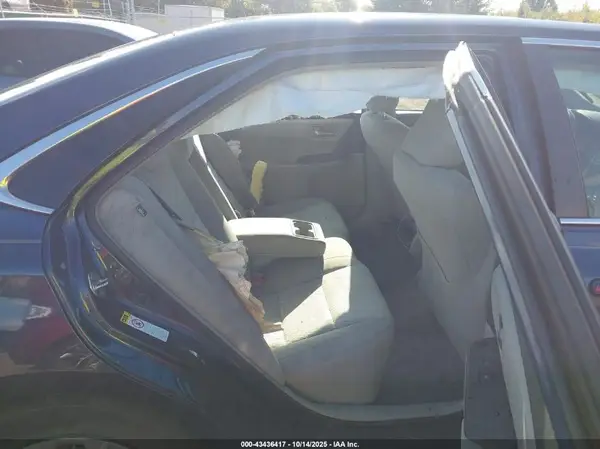4T1BF1FK8HU729062 2017 TOYOTA CAMRY - Image 8