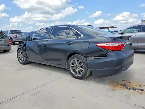 4T1BF1FK8HU729613 2017 TOYOTA CAMRY - Image 2