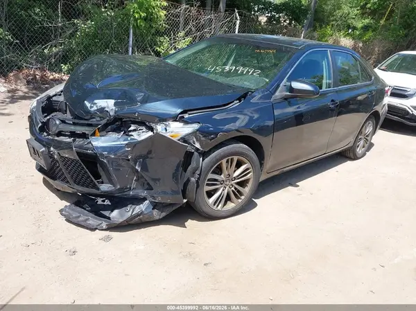 4T1BF1FK8HU730034 2017 TOYOTA CAMRY - Image 2