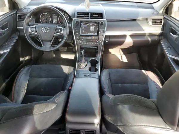 4T1BF1FK8HU730972 2017 TOYOTA CAMRY - Image 8