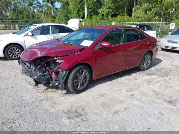 4T1BF1FK8HU733659 2017 TOYOTA CAMRY - Image 2