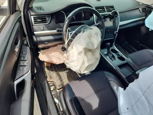 4T1BF1FK8HU734634 2017 TOYOTA CAMRY - Image 8