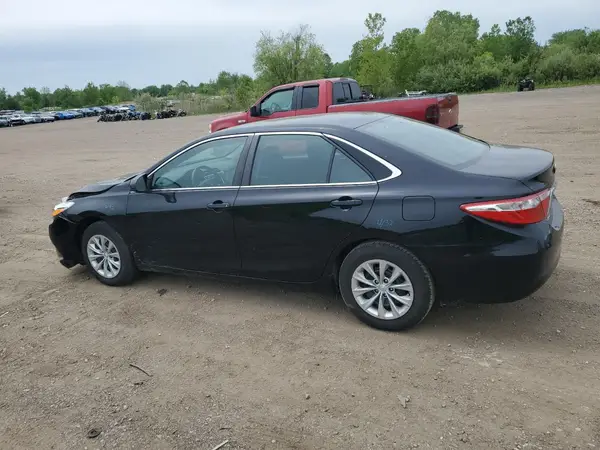 4T1BF1FK8HU735895 2017 TOYOTA CAMRY - Image 2