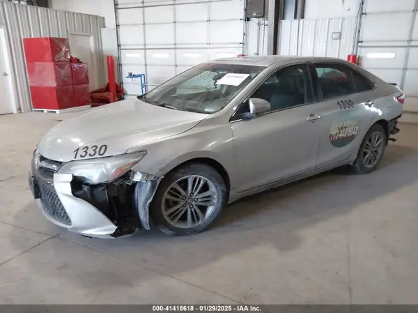 4T1BF1FK8HU737405 2017 TOYOTA CAMRY - Image 2