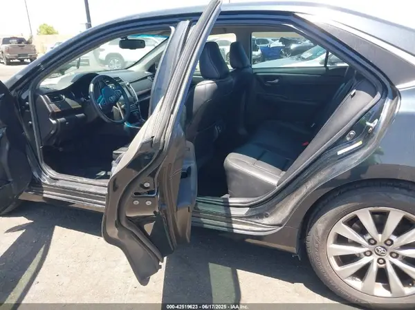 4T1BF1FK8HU740322 2017 TOYOTA CAMRY - Image 8