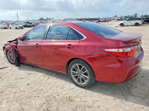 4T1BF1FK8HU751630 2017 TOYOTA CAMRY - Image 2