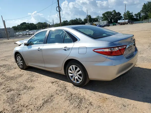 4T1BF1FK8HU754561 2017 TOYOTA CAMRY - Image 2