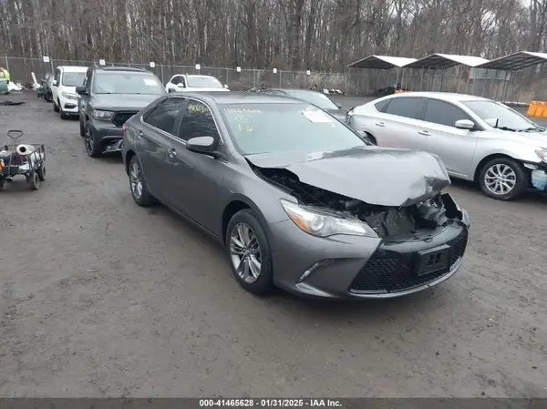 4T1BF1FK8HU754866 2017 TOYOTA CAMRY - Image 1