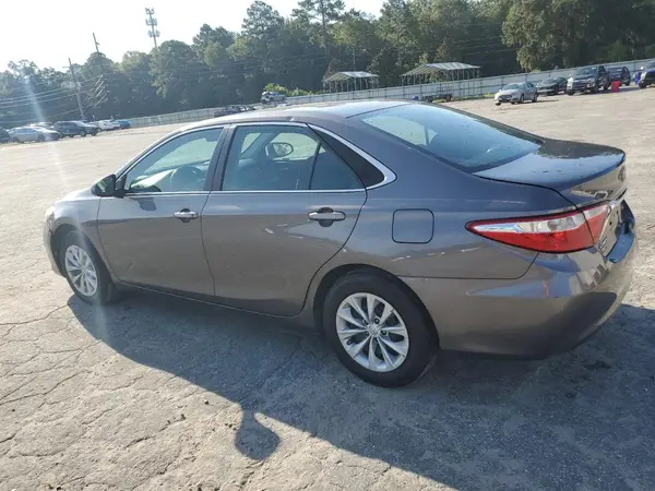 4T1BF1FK8HU755726 2017 TOYOTA CAMRY - Image 2