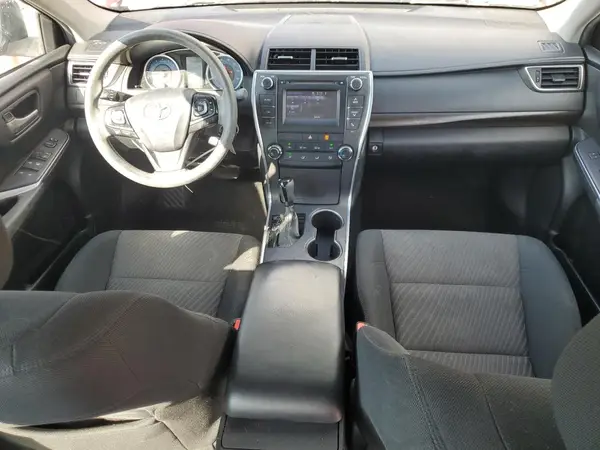 4T1BF1FK8HU758304 2017 TOYOTA CAMRY - Image 8