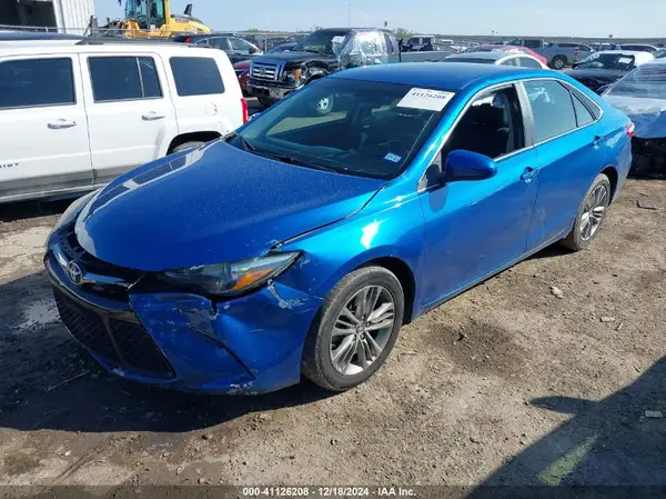 4T1BF1FK8HU760991 2017 TOYOTA CAMRY - Image 2