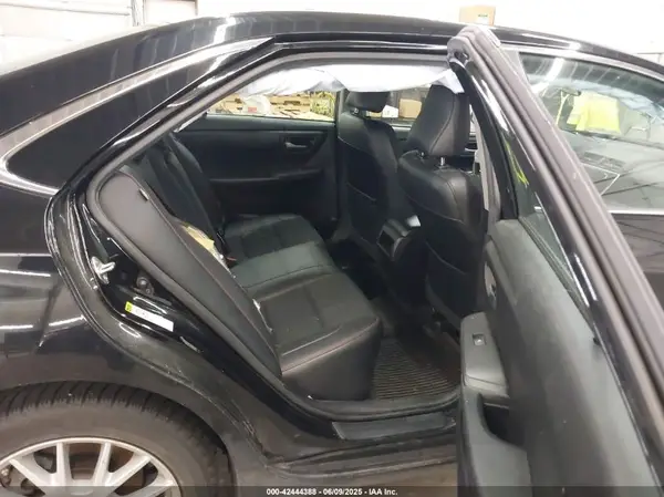 4T1BF1FK8HU764782 2017 TOYOTA CAMRY - Image 8