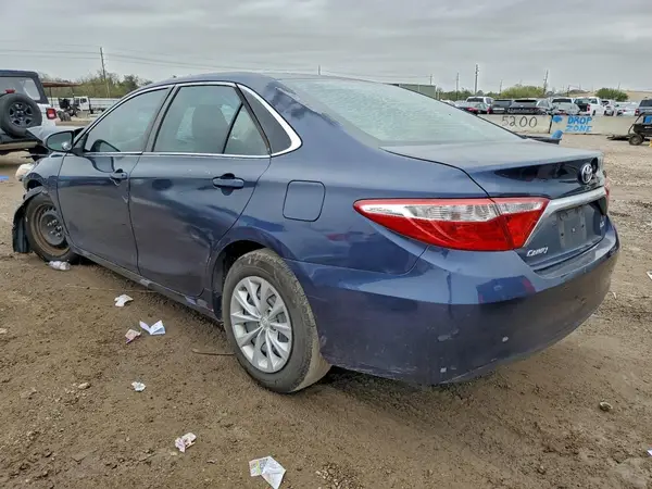 4T1BF1FK8HU770839 2017 TOYOTA CAMRY - Image 2