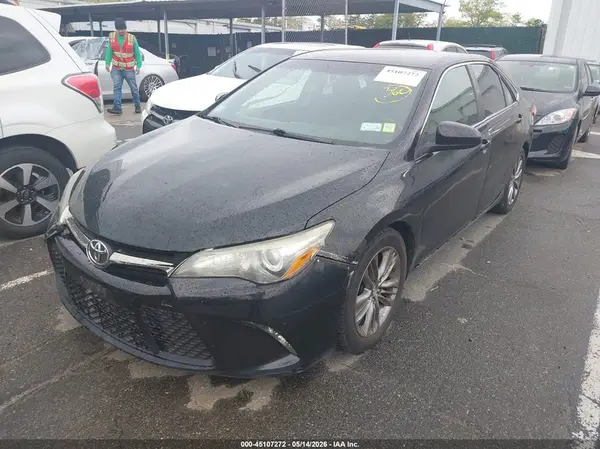 4T1BF1FK8HU773868 2017 TOYOTA CAMRY - Image 2