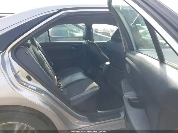4T1BF1FK8HU783574 2017 TOYOTA CAMRY - Image 8
