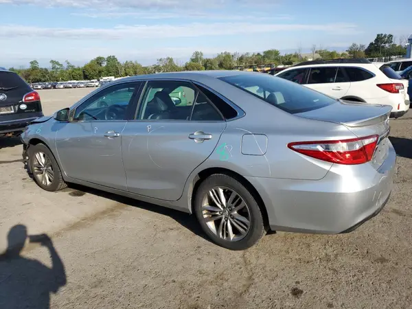 4T1BF1FK8HU785227 2017 TOYOTA CAMRY - Image 2